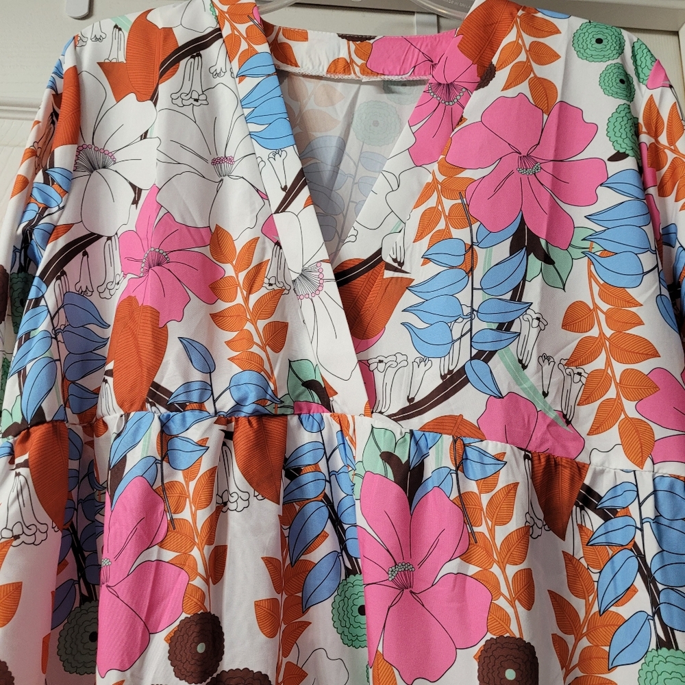 New W/O Tags Size Large. Flutter Sleeves. Polyest… - image 2